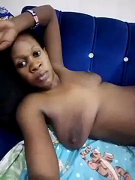 Snapshot of africanpussy22 chatting on January 13, 2026, 5:17 pm africanpussy22 online show from January 13, 2026, 5:17 pm