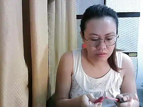 crizzybel online show from November 10, 2025, 9:20 pm