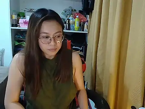 crizzybel online show from March 23, 2026, 3:34 pm