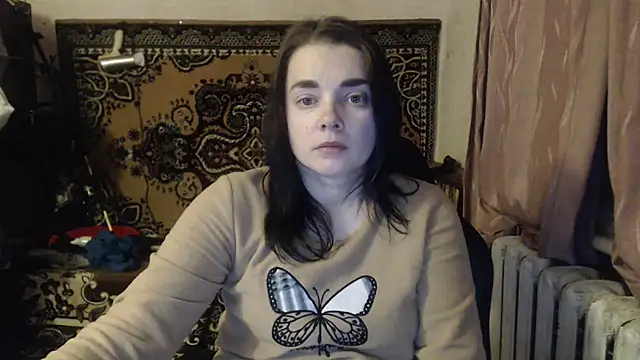 AlisaLaDiva online show from February 14, 2025, 9:10 pm