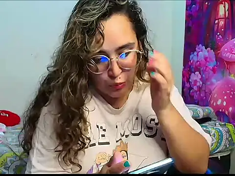 Karol naughty online show from June 16, 2026, 2:11 am