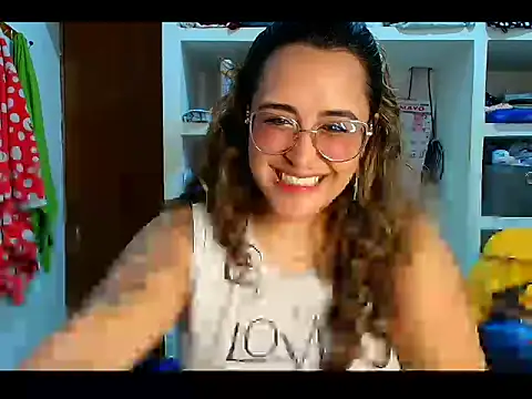Karol naughty online show from May 11, 2026, 12:45 am