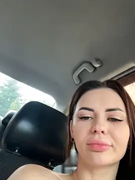 Snapshot of PrincessaHill_ chatting on November 18, 2025, 10:07 am PrincessaHill online show from November 18, 2025, 10:07 am