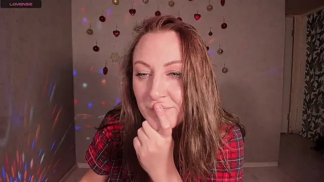 Mira Xo  online show from December 3, 2024, 9:28 am