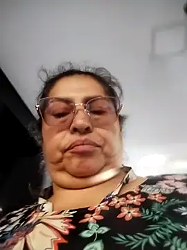 Keyla01  online show from November 27, 2025, 2:39 pm