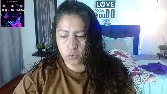 Keyla01  online show from March 19, 2026, 12:16 pm