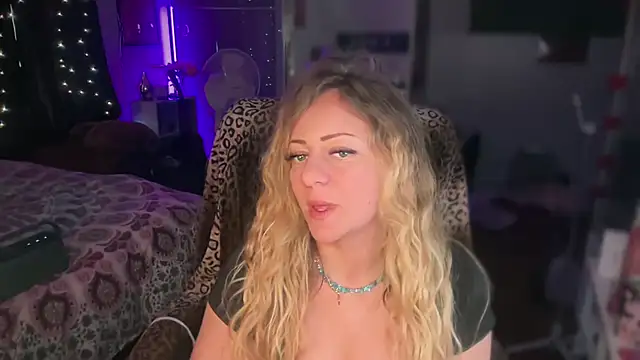 sage love online show from March 8, 2026, 6:22 pm