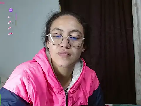 Snapshot of Olivia_Bright chatting on June 11, 2026, 2:53 am Olivia Bright online show from June 11, 2026, 2:53 am