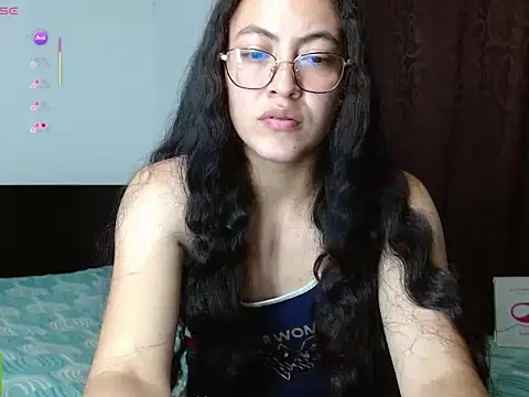 Olivia Bright online show from May 15, 2026, 11:36 pm