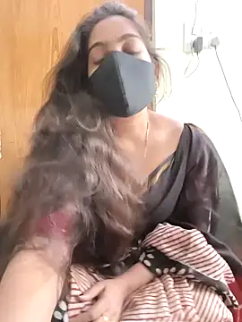 Snapshot of yoursana- chatting on February 21, 2026, 4:03 am yoursana- online show from February 21, 2026, 4:03 am