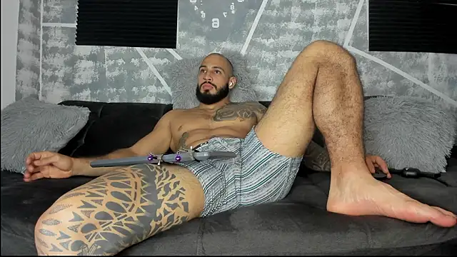 leonidas 18k online show from March 25, 2026, 2:44 am