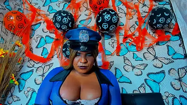 luciana osorno online show from November 1, 2025, 12:17 am