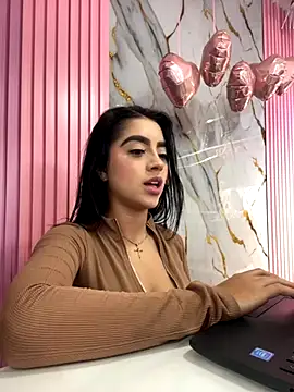 Snapshot of Victoria_adaams chatting on December 4, 2025, 9:03 pm Victoria adaams online show from December 4, 2025, 9:03 pm