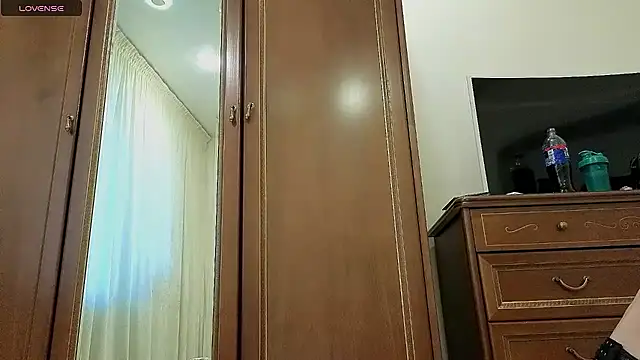 Snapshot of Crazy_team_ chatting on March 30, 2026, 1:51 am Crazy team online show from March 30, 2026, 1:51 am