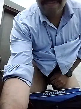Snapshot of SastaJhonnyBhaiya chatting on July 4, 2026, 10:43 am SastaJhonnyBhaiya online show from July 4, 2026, 10:43 am