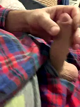 GHsveter online show from October 10, 2025, 3:57 pm