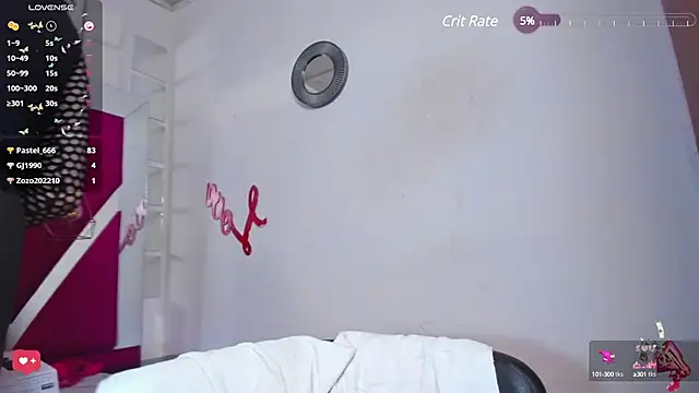 Snapshot of Penelope_Tits chatting on March 13, 2025, 12:59 am Penelope Tits online show from March 13, 2025, 12:59 am