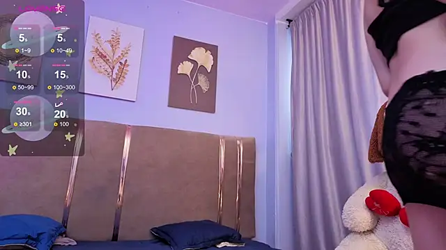 SALOME F0X  online show from May 21, 2026, 8:50 pm