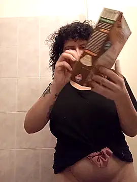 callmelouve online show from December 3, 2025, 6:40 pm