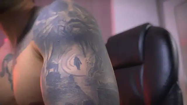 Frank Farrell online show from December 2, 2025, 10:33 pm