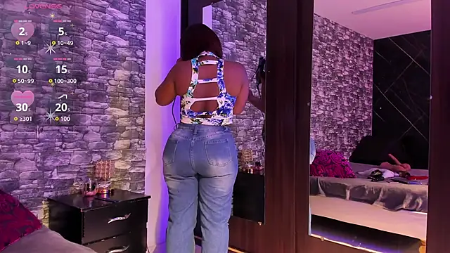 ArianaBlackk online show from March 4, 2026, 12:35 pm