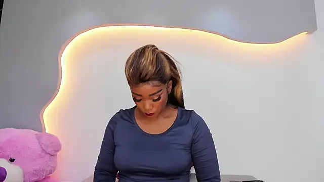 ArianaBlackk online show from April 8, 2026, 12:39 pm