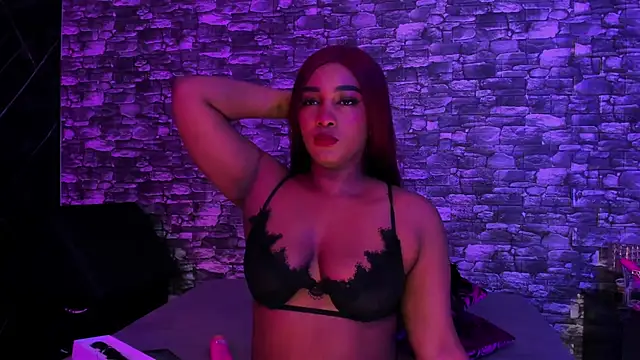 Snapshot of ArianaBlackk chatting on December 3, 2025, 12:04 pm ArianaBlackk online show from December 3, 2025, 12:04 pm