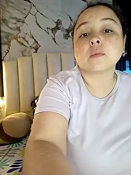 mollieblue69 online show from February 26, 2026, 1:00 pm