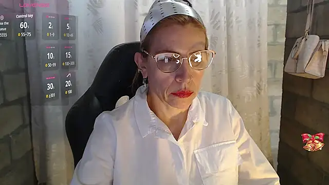 Chayla Ruiz online show from March 18, 2026, 7:37 pm