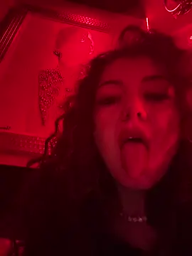 CurlyElisa online show from December 7, 2024, 2:36 am