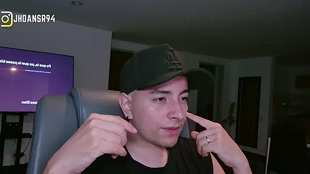 Jhoan saenz online show from March 5, 2026, 3:14 am