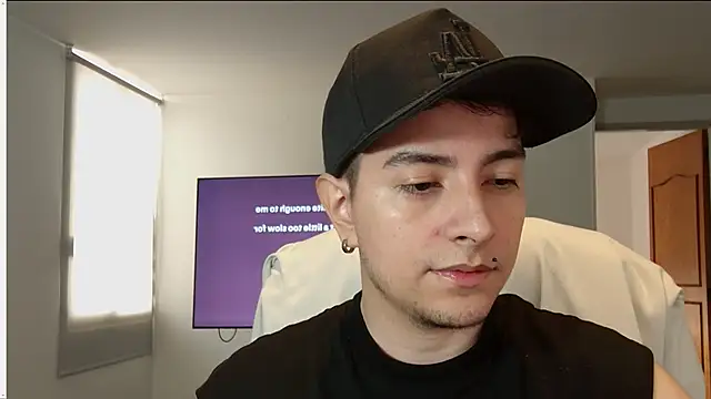 Jhoan saenz online show from October 10, 2025, 4:52 pm