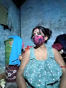 Snapshot of parioo7 chatting on October 23, 2025, 5:44 pm parioo7 online show from October 23, 2025, 5:44 pm