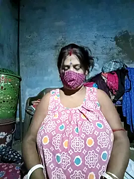 Snapshot of parioo7 chatting on November 9, 2025, 2:32 pm parioo7 online show from November 9, 2025, 2:32 pm