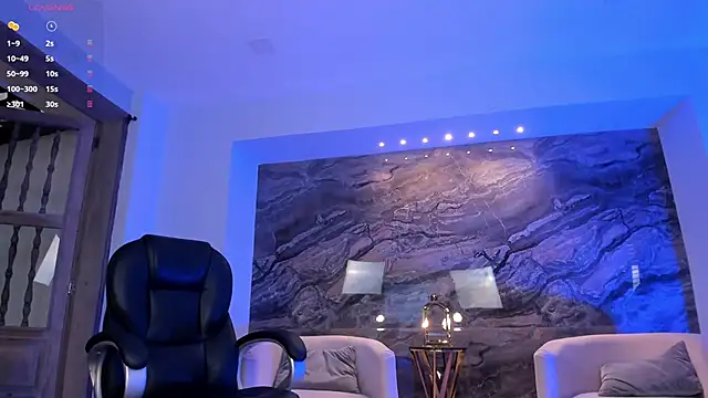 MaryLewis  online show from October 26, 2025, 12:27 pm