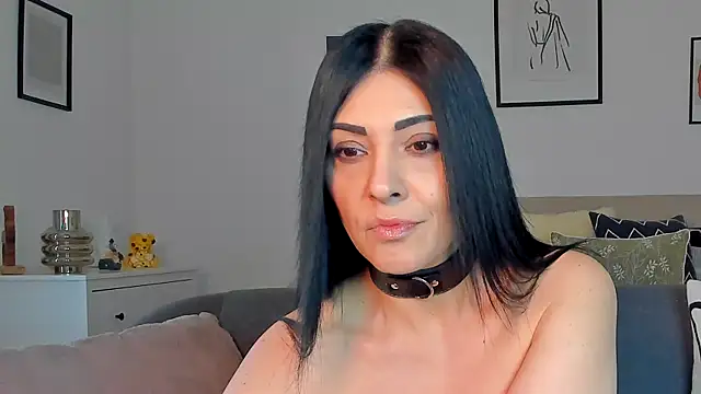 AryaSummersReal online show from March 3, 2025, 2:06 pm