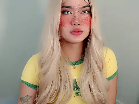 bbygrl Carol online show from September 21, 2025, 6:13 pm