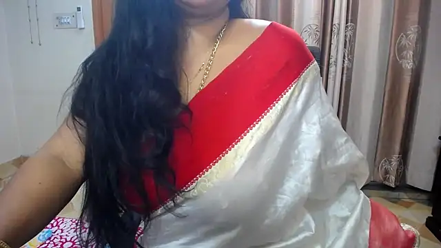 Snapshot of lady_maeda_ chatting on March 13, 2025, 9:05 pm lady maeda online show from March 13, 2025, 9:05 pm