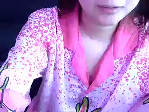 Bee 2k online show from October 19, 2025, 4:37 am