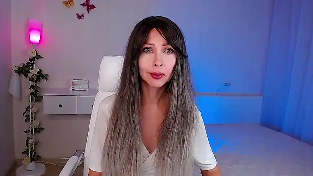 wendifoste online show from October 10, 2025, 5:36 pm