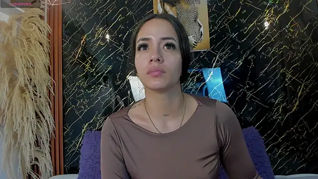 Snapshot of Tamara-evans chatting on February 19, 2026, 10:34 am Tamara-evans online show from February 19, 2026, 10:34 am