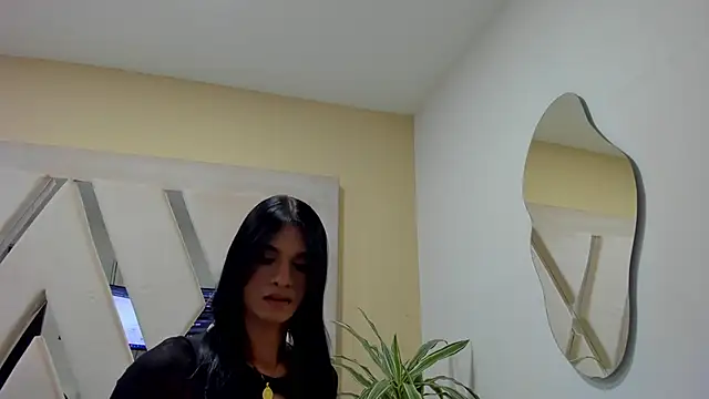 malejabenzz online show from November 14, 2025, 7:28 pm