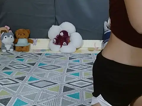 Petite Jeramae99xx online show from November 28, 2025, 8:25 am