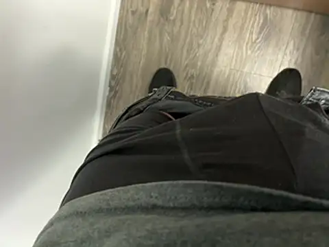 Mrjerkz online show from April 23, 2026, 5:25 am