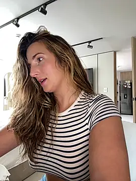 Thescorpionfr online show from February 17, 2026, 4:15 pm