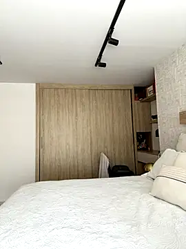 Snapshot of Thescorpionfr chatting on November 25, 2025, 5:24 pm Thescorpionfr online show from November 25, 2025, 5:24 pm