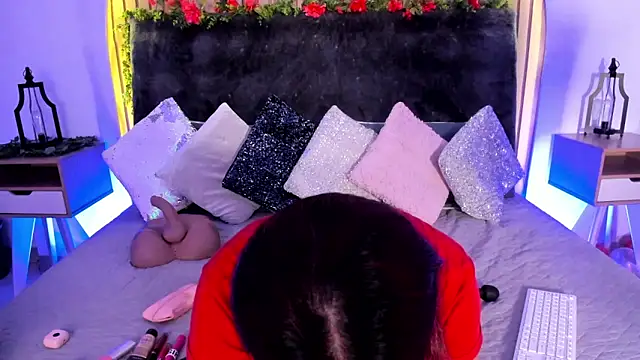 Karlagonzales  online show from February 28, 2025, 6:52 pm