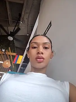 Leaberry online show from February 28, 2026, 9:14 pm