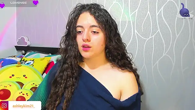 Snapshot of AshleyKim_ chatting on March 27, 2026, 12:41 am AshleyKim online show from March 27, 2026, 12:41 am