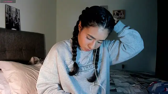 valeryvegas 2 online show from October 9, 2025, 2:56 am